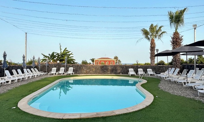 Santa Tecla Villa | COZY VILLA WITH ETNA VIEW WITH POOL AND PRIVATE INDOOR PARKING SPACES