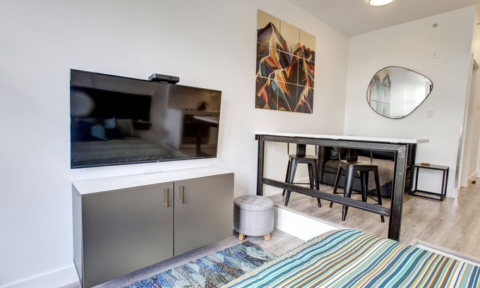 Whistler Cay Heights Condo | Cozy Whistler Village Stuidio w/Pool & Hot Tub