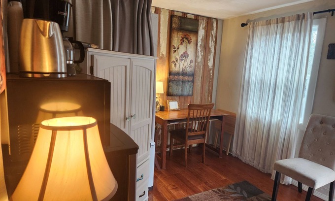 Sherwood - Tualatin South Apartment | Cozy Wine Country Suite