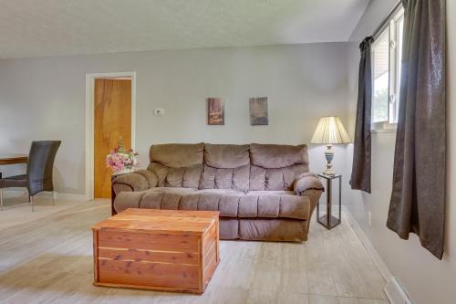 Poland Apartment | Cozy Youngstown Apartment with Central AandC and Heating