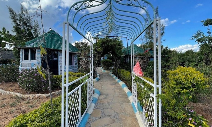 Machakos Apartment | Cozy1-bedroom with WIFI, Pool in enchanting Machakos 5