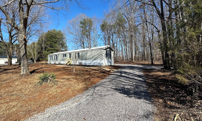 Advance House | CozyGlamping Bermuda Run/Winston Salem. Pet Friendly!