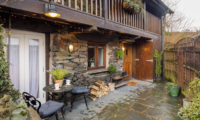 Hawkshead Cottage | CRAFTSMAN COTTAGE, pet friendly, with open fire in Hawkshead