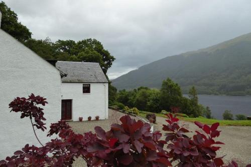 Lochearnhead House | Craigruie Farmhouse