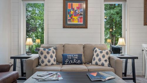 Breezy Point House | Cree Bay Cabin