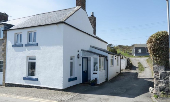 Craster House | Creel Cottage, Craster
