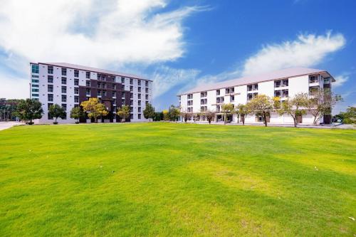 Bang Pla Ma Hotel | Creston Grand Hotel Suphan Buri