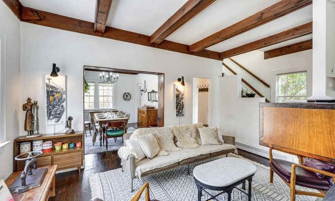 Garrison House | Crystal Cottage Retreat