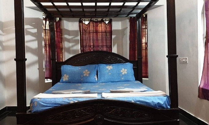 Edava Bed & Breakfast | CRYSTAL ROOM - DREAM TURTLE