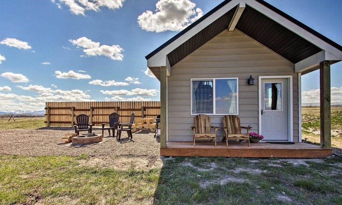 Augusta Cabin | Custom Cabin Augusta Mt 360 View on Rocky Mtn Frnt
