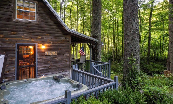 Whittier Cabin | Customer Appreciation Year! Get a free night!