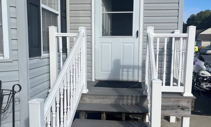 Allen Apartment | Cute and convenient Charming 1-bedroom pet friendly apartment in Delmar