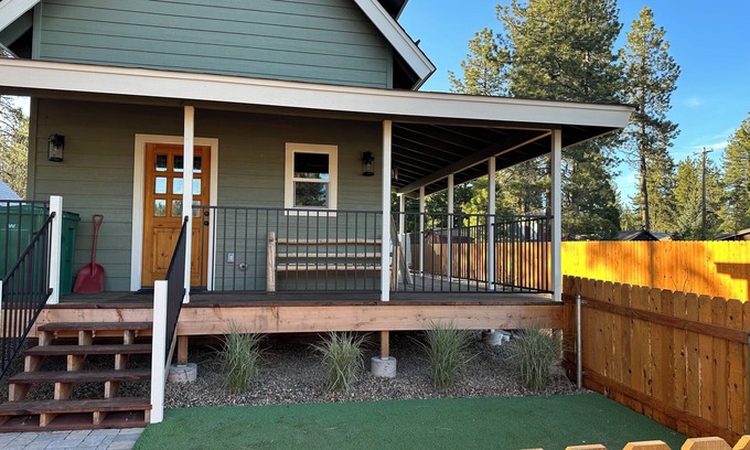 Chester House | Cute and functional tiny house!