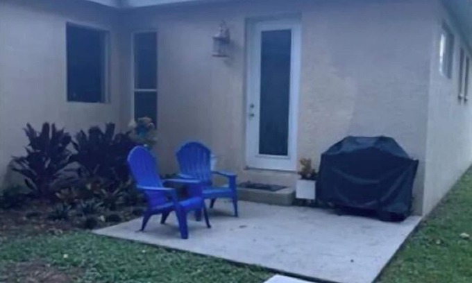 Plant City Apartment | Cute Lake Themed InLaw Suite with Trails in Peaceful Setting