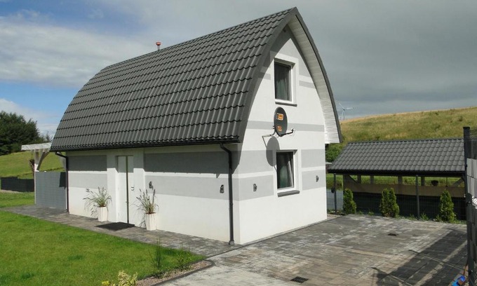 Goldap House | Cztery Pory Roku