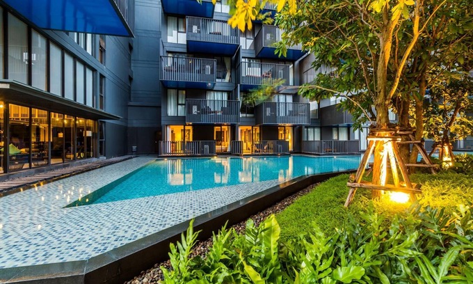 Koh Kaew Apartment | D268 Convenient pool view apartment at The Deck