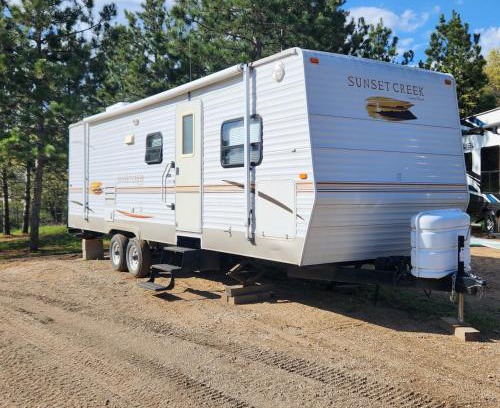 Nevis Other | DaisyLake RV Campground