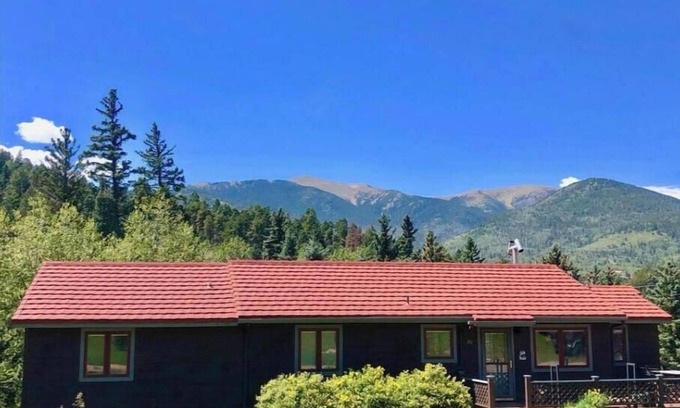 Cuchara Cabin | DAKOTA LODGE