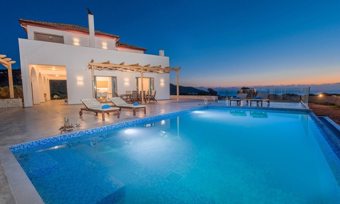 Korithi Villa | DaLuz Villa, lighthouse villa with private pool and sea view