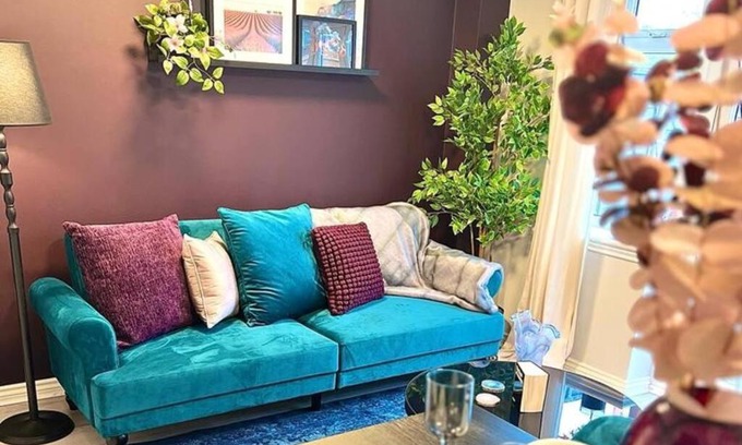 Oldbury House | Damson Drive- Boutique Home