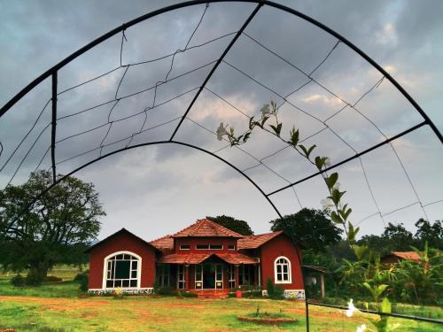 Supa Bed & Breakfast | Dandeli Chalet