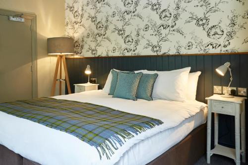 Buckfastleigh Hotel | Dartbridge Inn by Greene King Inns