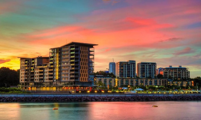 Darwin City Centre Apartment | Darwin Waterfront Luxury Suites