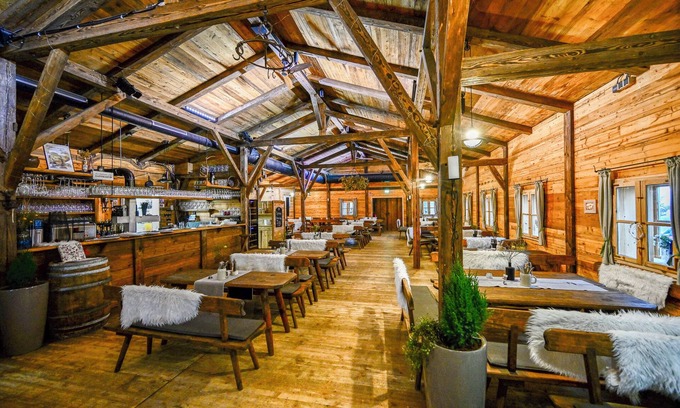 Neuburg Hotel | Das ACKER Hotel