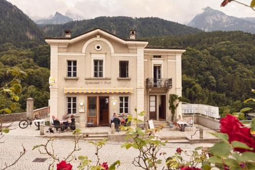 Castasegna Hotel | Das Pöstli – Ristorante Garni Post