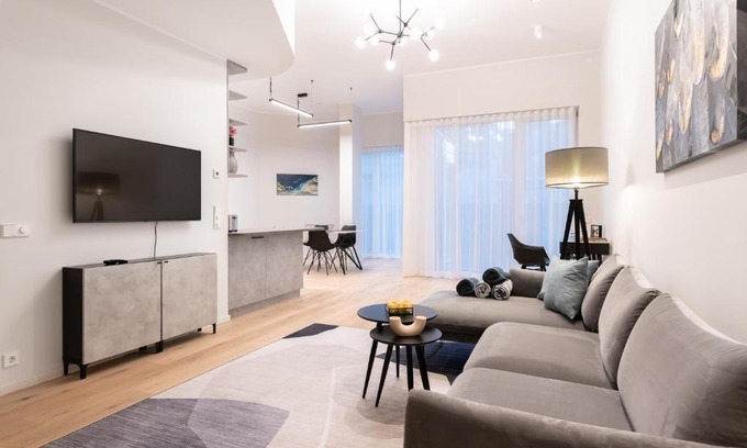 Tatari Apartment | DasHaus 2 bedroom Apartment