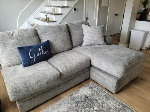 Joslyn Castle Apartment | Davenport Dwellings 2 Bd by UNMC