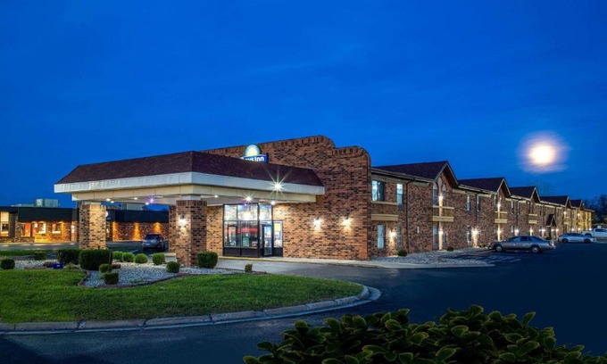 Anderson Hotel | Days Inn by Wyndham Anderson IN