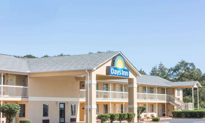 Royston Hotel | Days Inn by Wyndham Royston