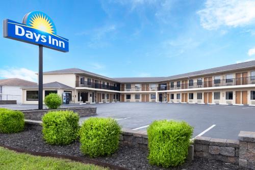 St. Robert Hotel | Days Inn by Wyndham St. Robert Waynesville/Ft. Leonard Wood