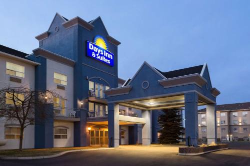 Brooks Hotel | Days Inn & Suites by Wyndham Brooks