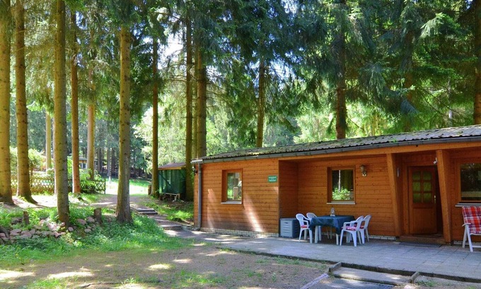 Finsterbergen House | Schönes Ferienhaus mit überdachter Veranda