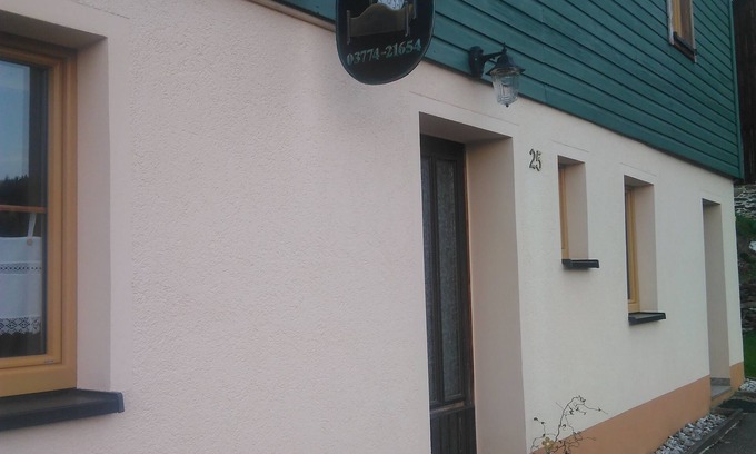 Gruenhain-Beierfeld House | Cozy vacation home in the heart of the Erzgebirge. Family friendly!