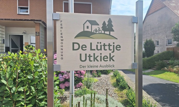 Buhren Other | De Lütje Uttkiek Cozy vacation apartment in a great landscape