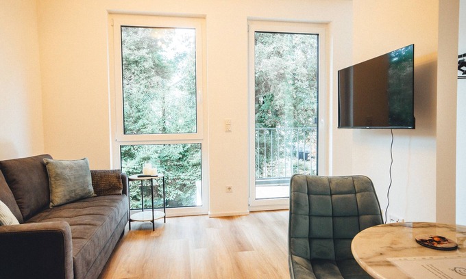 Rheindahlen-Land Apartment | *DEAL* Junior Suite Apartment with kitchen