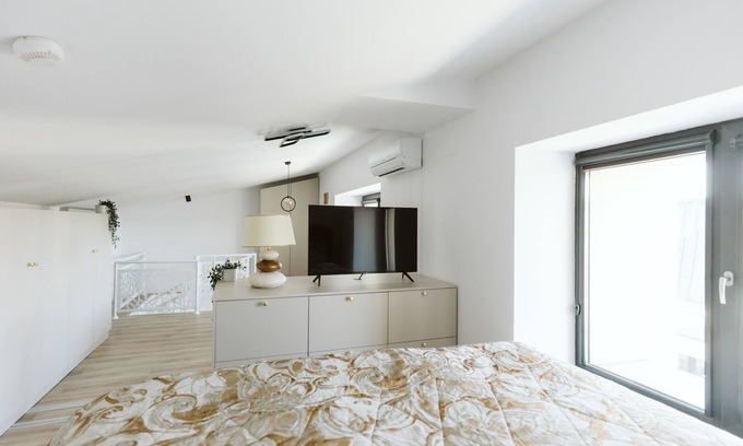 Bucharest Apartment | Dec Apartments