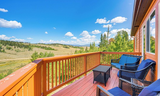 Indian Mountain Cabin | Deck & Views: Pet-Friendly Cabin in Jefferson!
