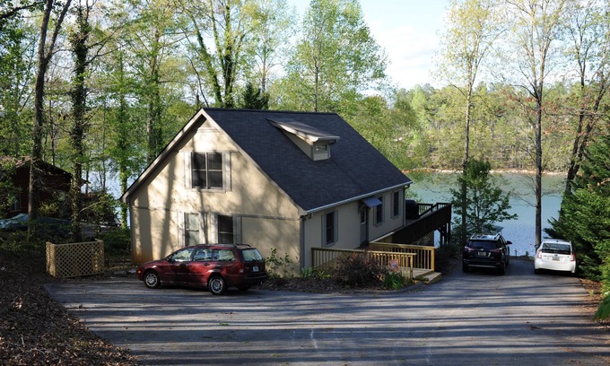 Serenity Bay House | Deepwater Cove on Lake Keowee. Complete with Dock and Kayaks. EV Charger