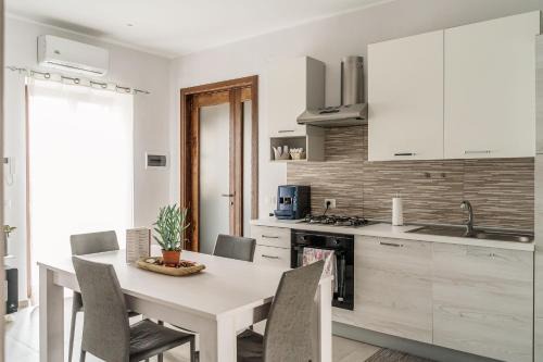 Fiumefreddo di Sicilia House | Delia case vacanza