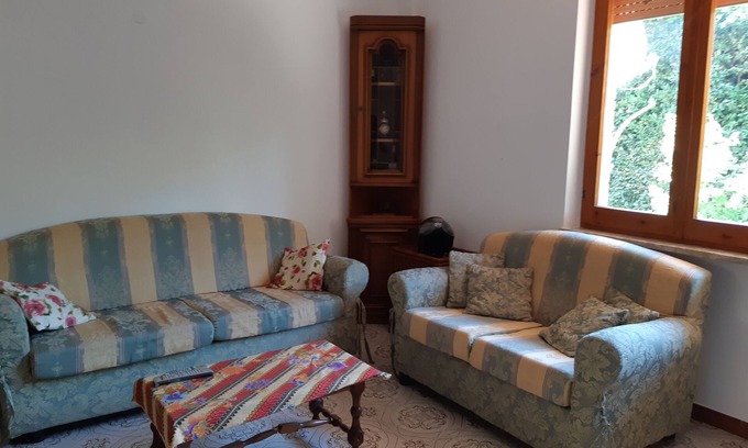 Formia House | DELIGHTFUL APARTMENT TWO STEPS FROM THE SEA