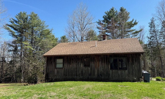 Freedom Cabin | Delightful Cabin in Maine Woods
