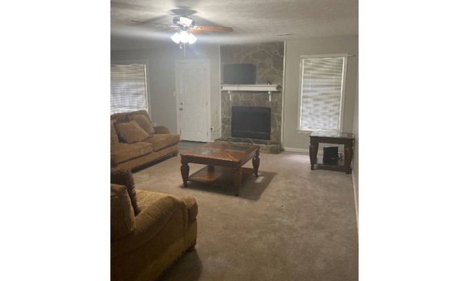 Church Street House | Delta love shack (10min from the airport)