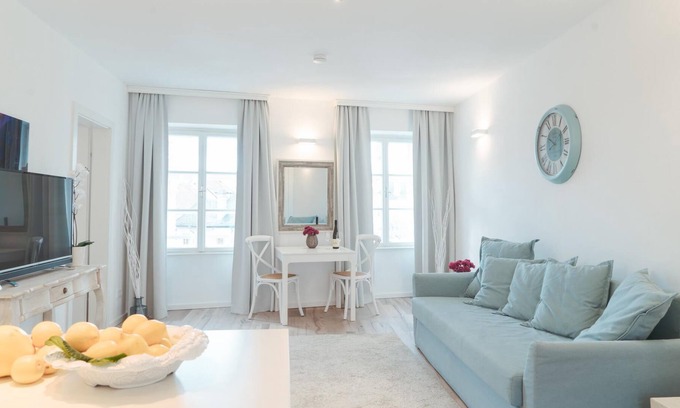 Krems an der Donau Apartment | Deluxe Apartment in the historic centre with air conditioning and view