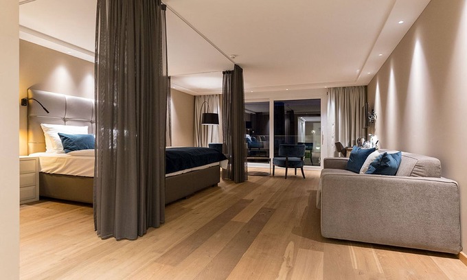 Aldingen Apartment | Deluxe Doppelzimmer ca. 50qm
