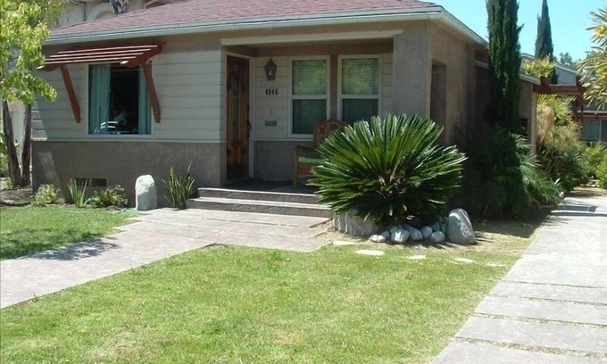Normal Heights House | Deluxe House Large 4 BR 2 BA House Normal Heights Heart of San Diego