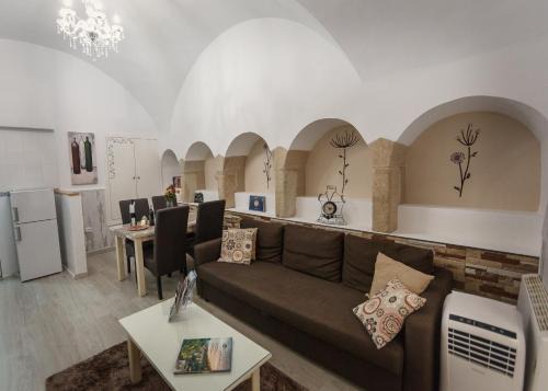 Santiago Apartment | Deluxe Las Hadas Cáceres